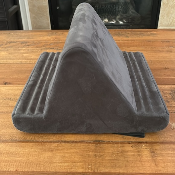 Lamicoll laptop holder, gray, washable cover, in very good condition - Picture 2 of 6